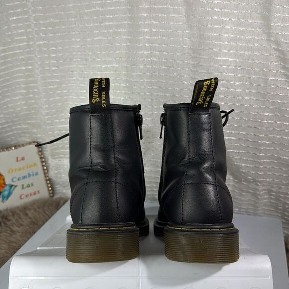 (N7) Dr. Martens br SOFTY T LACE UP LEATHER BOOTS br JUNIOR 1460, size 3 big kid - Picture 4 of 10